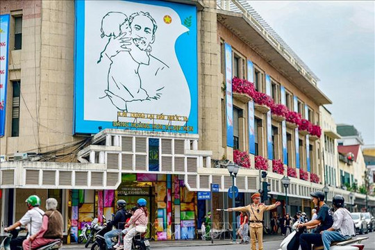 Thủ tướng yêu cầu tiếp tục tăng cường bảo đảm trật tự, an toàn giao thông dịp Tết