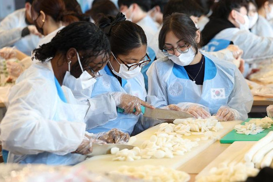 Lượng sinh viên quốc tế tại Hàn Quốc tăng hơn 50% trong 3 năm