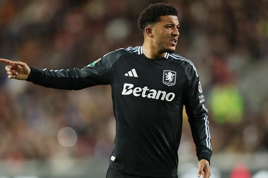 Jadon Sancho rời Manchester United gia nhập Dortmund lần thứ ba theo dạng tự do