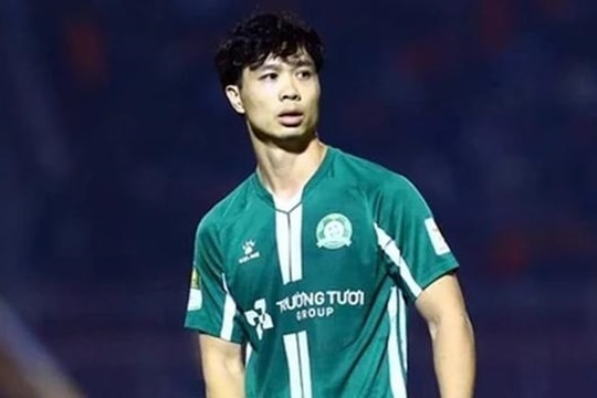 Công Phượng phải tập riêng trong ngày CLB Đồng Nai hội quân sau kỳ nghỉ Tết