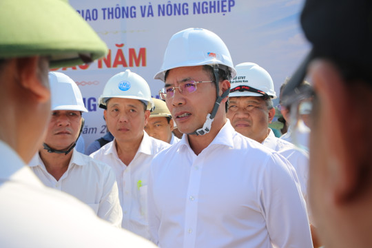 Quyết liệt triển khai các dự án trọng điểm, đóng góp vào tăng trưởng của Đà Nẵng năm 2026