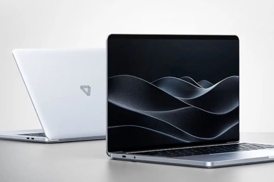 Moore Threads ra mắt laptop MTT AI Book: Chip Arm 12 nhân nội địa đối đầu Nvidia