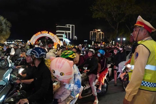 Vì xuân mới bình yên