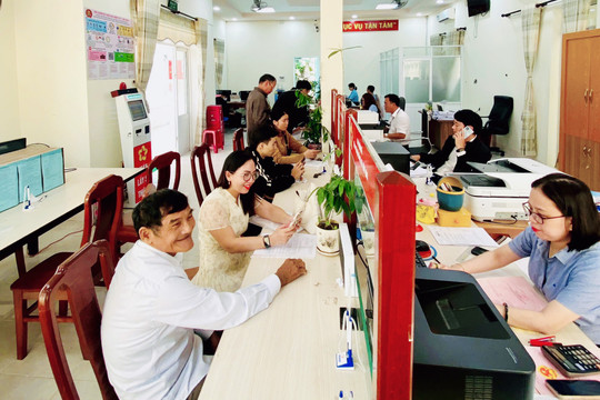 Quay lại nhịp điệu phục vụ người dân