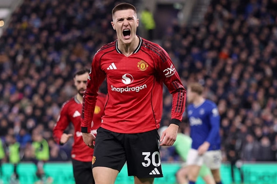 Benjamin Sesko nổ súng giúp Man Utd hạ Everton: Bài toán khó cho Michael Carrick