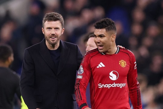 Casemiro rực sáng giúp MU hạ Everton: Đẳng cấp của hòn đá tảng trước ngày chia tay