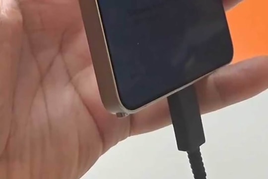 Galaxy S26 Ultra thay đổi thiết kế bút S Pen: Lược bỏ Bluetooth và khe cắm mới