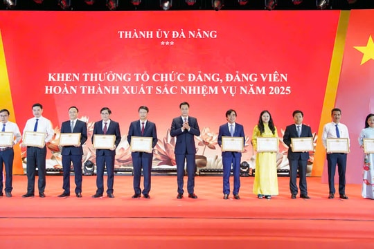 Dấu ấn Đảng bộ UBND thành phố trong phát triển đảng viên trẻ