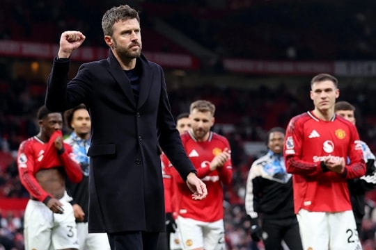 Michael Carrick và bài toán xoay tua: Chìa khóa định đoạt chiếc ghế nóng tại Man Utd