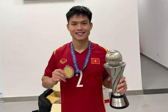 Hồ Văn Cường đứt dây chằng đầu gối, nghỉ thi đấu đến hết năm 2026