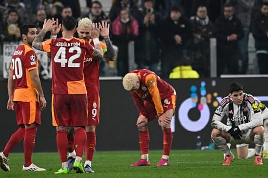 Juventus 3-2 Galatasaray: 'Bà đầm già' gục ngã trước ngưỡng cửa thiên đường