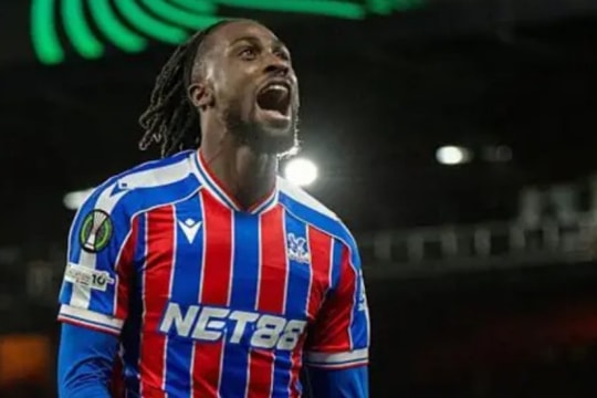 Oliver Glasner và giấc mơ vô địch châu Âu trước ngày chia tay Crystal Palace