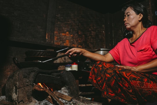 Bếp củi Myanmar thắp sáng thị trường carbon toàn cầu