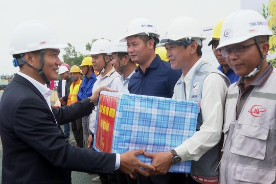 Phát động chiến dịch cao điểm giải phóng mặt bằng Dự án hoàn thiện đường ven biển 129 (Võ Chí Công)