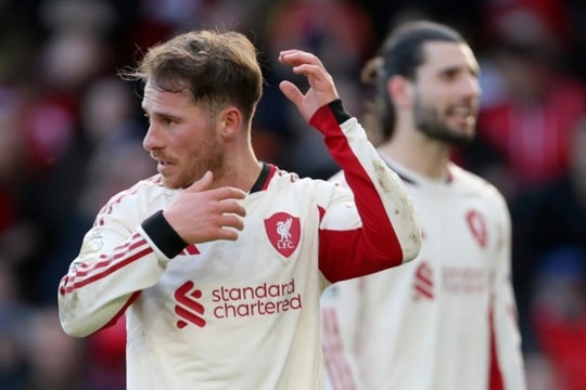 Liverpool tìm lời giải cho vị trí số 10: Mac Allister hay Szoboszlai thay Florian Wirtz?