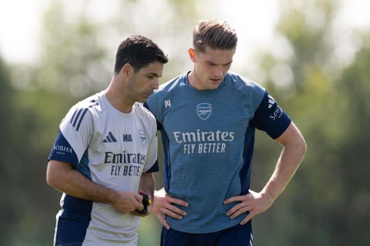 Viktor Gyokeres bùng nổ tại Arsenal: Khi những bàn thắng đi kèm hóa đơn triệu bảng