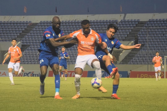 SHB Đà Nẵng chiến thắng khai xuân
