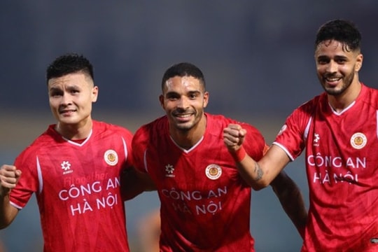 CAHN trước cơ hội phá kỷ lục khởi đầu vĩ đại nhất lịch sử V-League