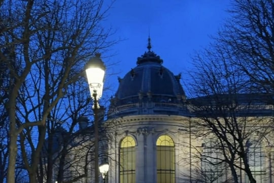 Paris: Trải nghiệm kinh đô ánh sáng lúc bình minh cùng Tăng Thanh Hà