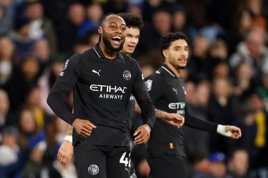 Manchester City hạ gục Leeds United: Antoine Semenyo và Rayan Cherki rực sáng