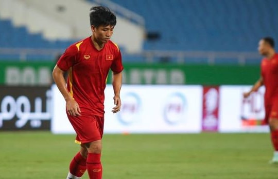Tuyển Việt Nam mất "lá chắn thép" Bùi Tiến Dũng trước thềm vòng loại Asian Cup 2027