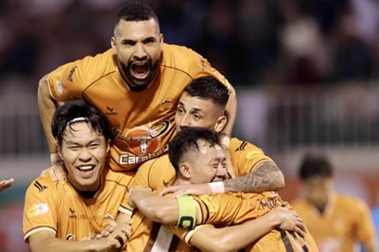 HAGL đặt cược số phận trụ hạng V-League vào những gã khổng lồ nơi hàng phòng ngự