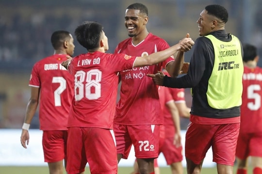 CLB CAHN thống trị V-League: Chuỗi 13 trận bất bại và kịch bản vô địch sớm
