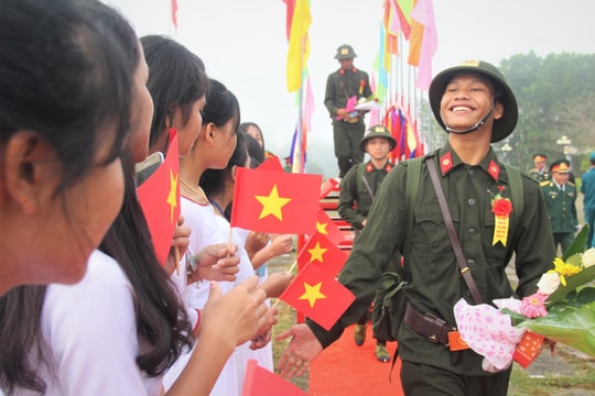 Mùa xuân lên đường…