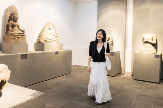 Young people bring culture into the digital space
