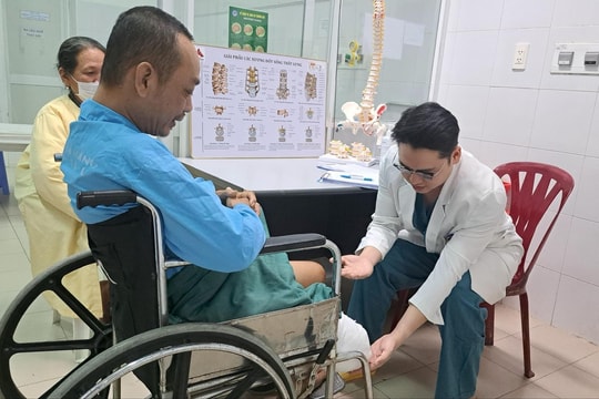 Bệnh viện Đà Nẵng tiếp cận toàn diện trong điều trị đau mạn tính