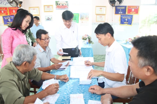 Kiểm tra công tác chuẩn bị bầu cử tại các địa phương