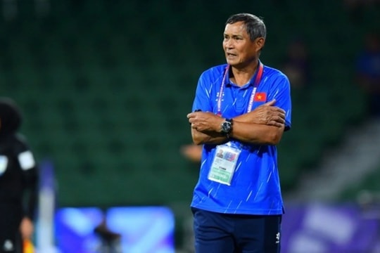 Ngân Thị Vạn Sự ghi bàn phút 90+3, ĐT nữ Việt Nam thắng kịch tính 2-1 trước Ấn Độ