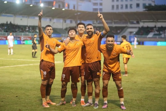 HLV Kim Sang-sik triệu tập 2 cầu thủ HAGL: Minh Tâm lần đầu lên tuyển U23 Việt Nam