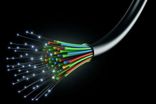 Giá cước Internet cáp quang Việt Nam đồng loạt tăng: Phân tích nguyên nhân và hạ tầng mới