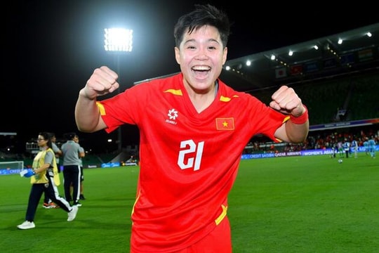 Tuyển nữ Việt Nam thắng nhọc Ấn Độ 2-1: Cú đúp của Vạn Sự và nỗi lo hàng công