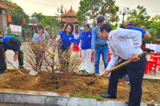 Nông dân phường Hòa Xuân nâng cao hiệu quả công tác bảo vệ môi trường