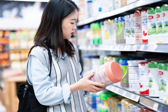 Phát hiện kim loại nặng trong một số loại sữa công thức cho trẻ em tại Mỹ