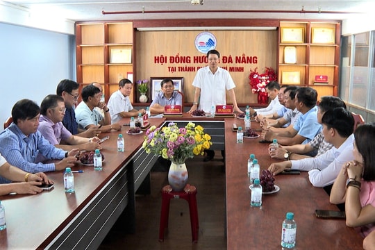 Lãnh đạo thành phố Đà Nẵng thăm Hội đồng hương Đà Nẵng tại Thành phố Hồ Chí Minh