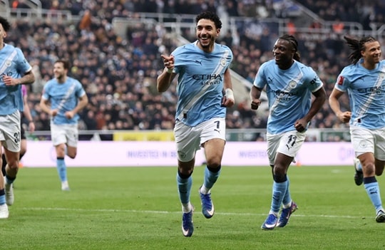 Chấm điểm Man City thắng Newcastle: Savinho và Marmoush rực sáng giúp The Citizens đi tiếp