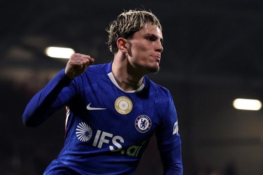Chelsea ngược dòng hạ Wrexham 4-2: Dàn sao trẻ và sự cứu rỗi từ công nghệ VAR