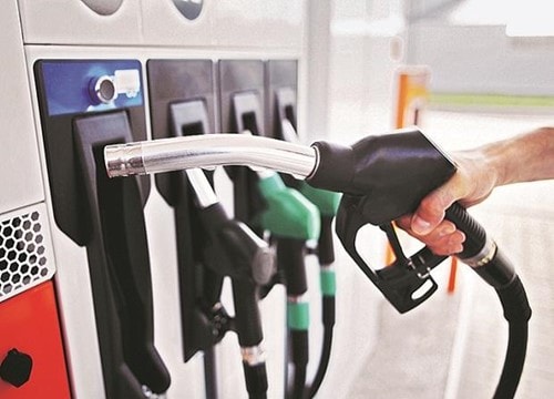 Nỗ lực bảo đảm nguồn cung xăng dầu: Nhập khẩu tăng mạnh giữa căng thẳng Trung Đông