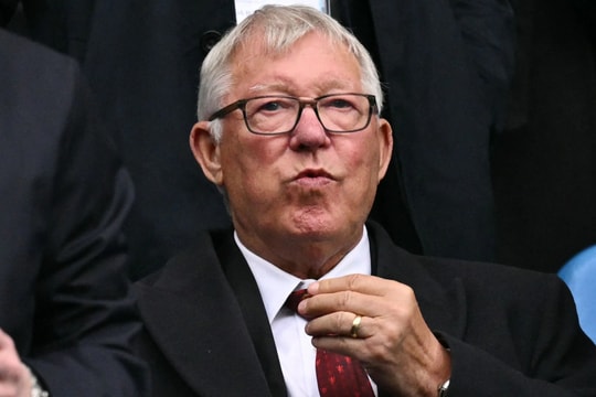 Di sản Sir Alex Ferguson: 26 năm xoay chuyển lịch sử và tinh thần Fergie Time bất diệt