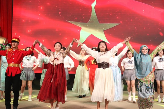 Tạo không gian giao lưu văn hóa quốc tế