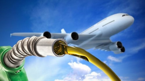 Giá nhiên liệu máy bay Singapore tăng vọt 140%, chạm ngưỡng 230 USD mỗi thùng