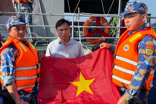 Các xã đảo, vùng ven biển Đà Nẵng đẩy mạnh tuyên truyền bầu cử đến ngư dân