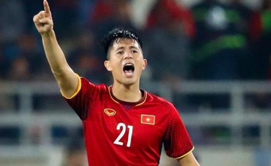Văn Hậu và Đình Trọng trở lại Đội tuyển Việt Nam trong danh sách 8 cầu thủ CAHN