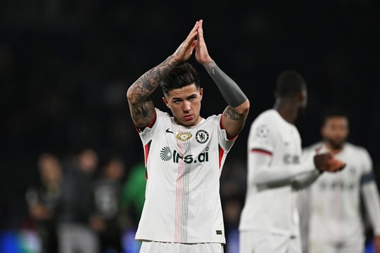 Chấm điểm Chelsea sau thảm bại 2-5 trước PSG: Enzo Fernandez lạc lõng trong bóng tối