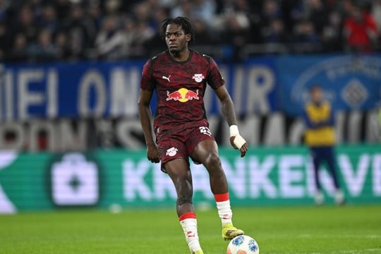 Arsenal chi 68 triệu bảng kích hoạt bom tấn Castello Lukeba từ RB Leipzig