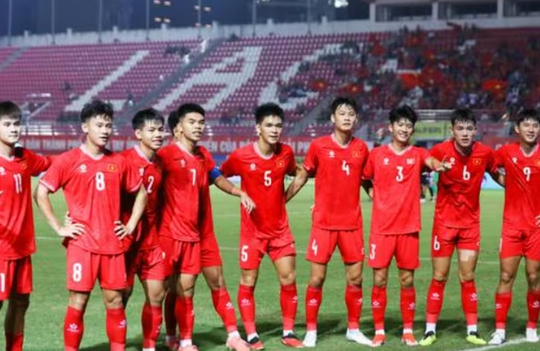 U23 Việt Nam triệu tập 30 cầu thủ dự CFA Team China 2026: PVF-CAND chiếm ưu thế