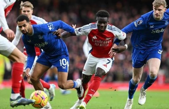 Arsenal đối đầu Everton: Mục tiêu 3 điểm để củng cố ngôi đầu Premier League